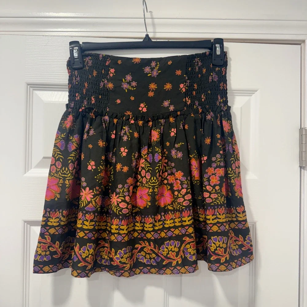 Natural Life Floral Smocked Mini Skirt Brown Pink Orange Boho M Whimsy Stretchy
